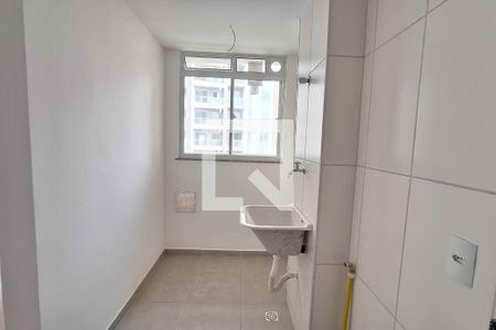 Área de Serviço de apartamento para alugar com 2 quartos, 54m² em Figueira, Duque de Caxias