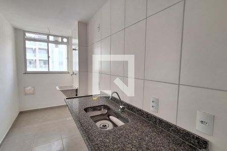 Cozinha de apartamento para alugar com 2 quartos, 54m² em Figueira, Duque de Caxias