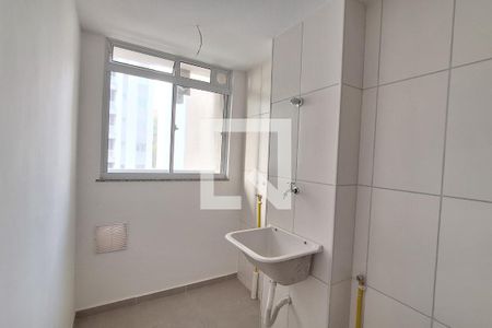 Área de Serviço de apartamento para alugar com 2 quartos, 54m² em Figueira, Duque de Caxias