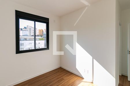 Quarto 1 de apartamento à venda com 3 quartos, 80m² em Grajaú, Belo Horizonte