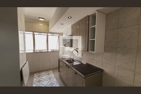 Cozinha de apartamento à venda com 3 quartos, 75m² em Vila Santa Maria, Jundiaí