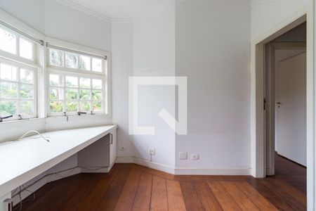 Escritório de casa à venda com 3 quartos, 420m² em Fazenda Morumbi, São Paulo