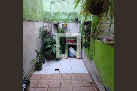 Casa à venda com 2 quartos, 100m² em Cambuci, São Paulo