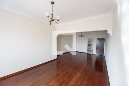 Sala de apartamento para alugar com 3 quartos, 125m² em Centro, Taubaté