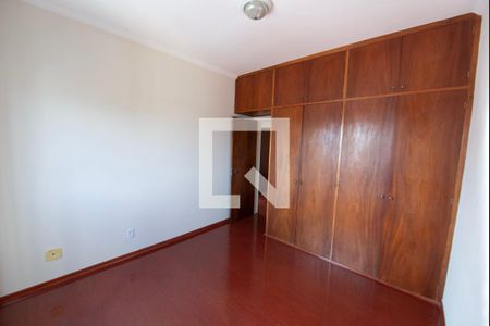 Quarto 1 de apartamento para alugar com 3 quartos, 125m² em Centro, Taubaté