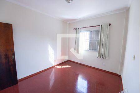 Quarto 2 de apartamento para alugar com 3 quartos, 125m² em Centro, Taubaté