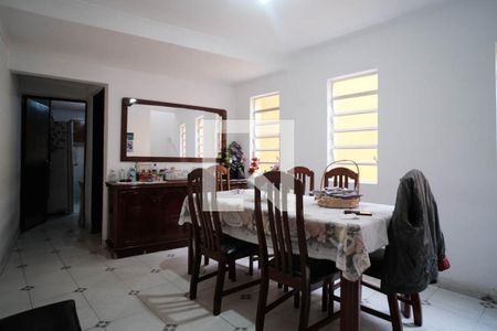 Sala de casa à venda com 4 quartos, 200m² em Jardim Brasilia, São Paulo