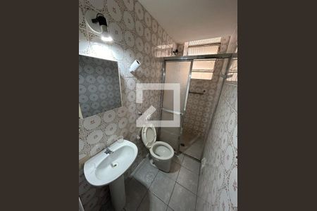 Banheiro de apartamento para alugar com 1 quarto, 34m² em Água Branca, São Paulo