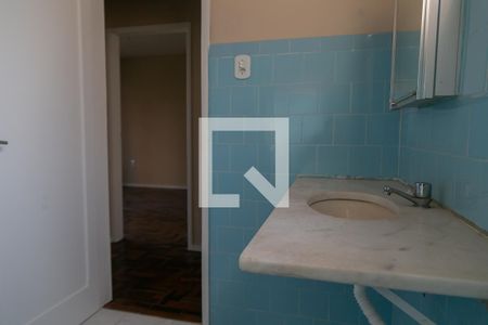 Banheiro de apartamento à venda com 2 quartos, 71m² em Menino Deus, Porto Alegre