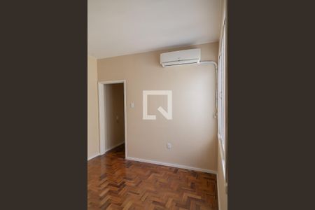 Sala de apartamento à venda com 2 quartos, 71m² em Menino Deus, Porto Alegre