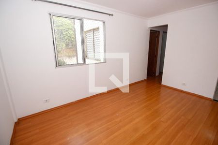 Quarto 2 de apartamento para alugar com 2 quartos, 47m² em Jardim Esmeralda, São Paulo