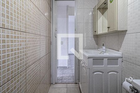 banheiro social de apartamento à venda com 2 quartos, 62m² em Jardim Santa Emília, São Paulo