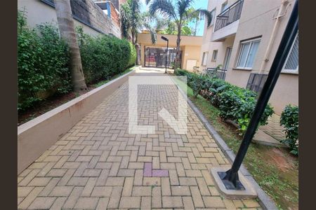 Apartamento à venda com 2 quartos, 52m² em Padroeira, Osasco