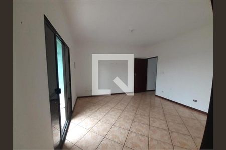 Casa à venda com 3 quartos, 120m² em Vila Yolanda, Osasco