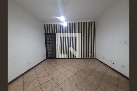 Casa à venda com 3 quartos, 120m² em Vila Yolanda, Osasco