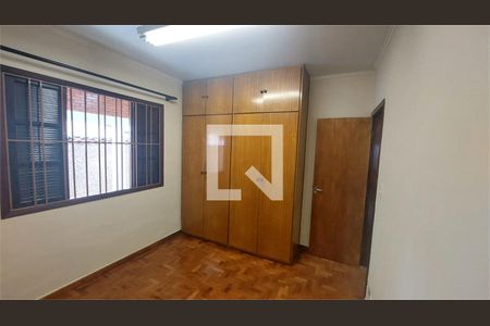 Casa à venda com 2 quartos, 130m² em Cidade São Francisco, São Paulo