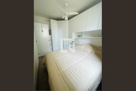 Apartamento à venda com 2 quartos, 55m² em Padroeira, Osasco