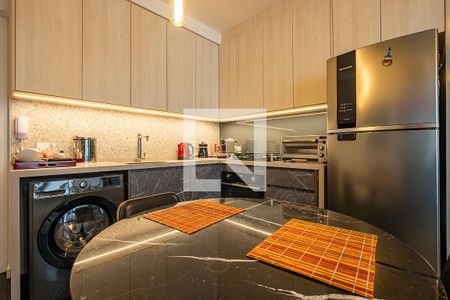 Sala/Cozinha de apartamento à venda com 2 quartos, 69m² em Sumarezinho, São Paulo