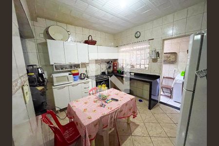 Cozinha de casa à venda com 4 quartos, 100m² em Eldorado, Contagem