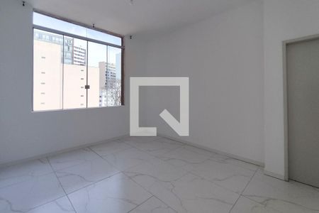 Quarto 1 de apartamento para alugar com 2 quartos, 60m² em Centro, Curitiba