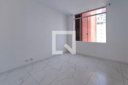 Quarto 1 de apartamento para alugar com 2 quartos, 60m² em Centro, Curitiba