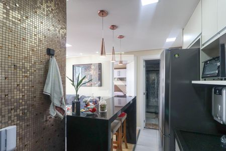 Cozinha de apartamento para alugar com 2 quartos, 39m² em Vila Inglesa, São Paulo