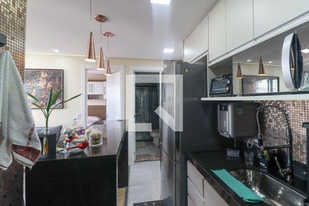 Cozinha de apartamento para alugar com 2 quartos, 39m² em Vila Inglesa, São Paulo