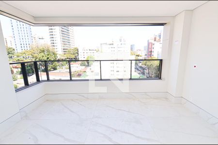 Varanda de apartamento para alugar com 3 quartos, 150m² em Serra, Belo Horizonte