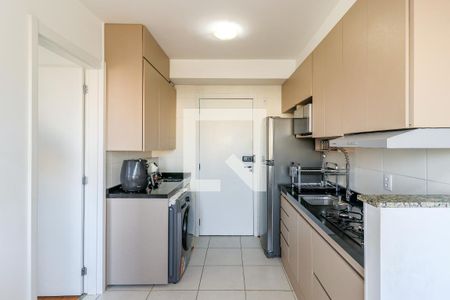 Cozinha de apartamento à venda com 1 quarto, 30m² em Jardim Mirante, São Paulo