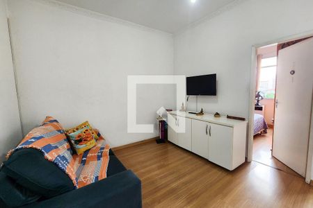 Apartamento à venda com 37m², 1 quarto e sem vagaSala