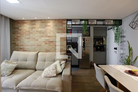 Sala  de apartamento à venda com 2 quartos, 58m² em Vila Polopoli, São Paulo