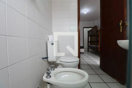 Apartamento para alugar com 142m², 3 quartos e 2 vagas Apartamento para alugar com 142m², 3 quartos e 2 vagasBanheiro Suíte 2