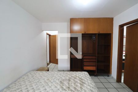 Apartamento para alugar com 142m², 3 quartos e 2 vagas Apartamento para alugar com 142m², 3 quartos e 2 vagasQuarto Suíte
