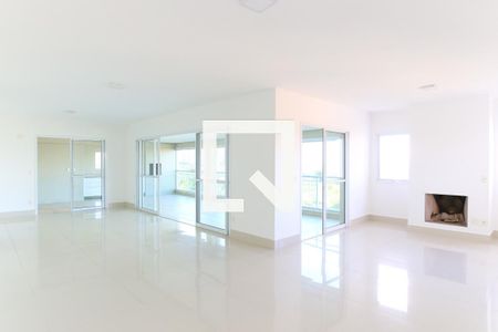 Apartamento para alugar com 4 quartos, 260m² em Jardim das Colinas, São José dos Campos