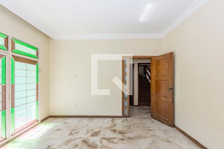 Sala 1 de casa à venda com 5 quartos, 360m² em Minas Brasil, Belo Horizonte