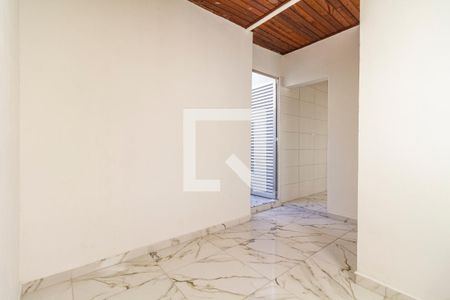 Sala/Quarto de casa para alugar com 1 quarto, 27m² em Pinheiros, São Paulo