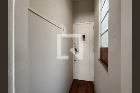 Entrada de apartamento à venda com 1 quarto, 30m² em Maracanã, Rio de Janeiro