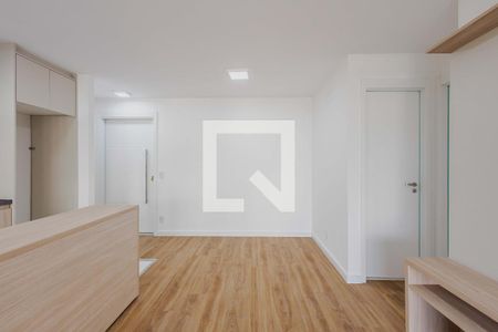 Sala de apartamento para alugar com 2 quartos, 76m² em Vila Anglo Brasileira, São Paulo