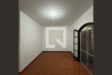 Suíte  de casa à venda com 4 quartos, 140m² em Jardim Santos Dumont, São Paulo