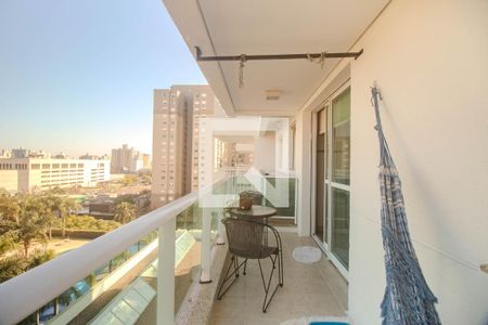 Sala - Varanda de apartamento à venda com 2 quartos, 81m² em Jardim Europa, Porto Alegre