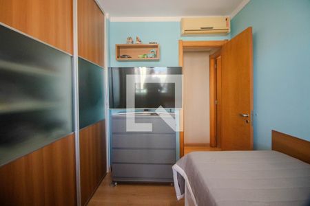 Quarto de apartamento à venda com 2 quartos, 81m² em Jardim Europa, Porto Alegre