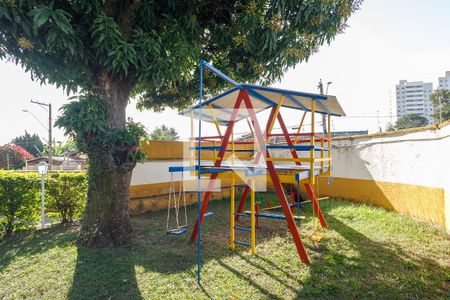 Apartamento para alugar com 75m², 2 quartos e 1 vaga Apartamento para alugar com 75m², 2 quartos e 1 vagaÁrea comum - Playground