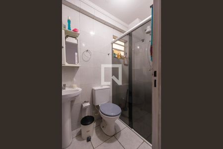 Apartamento para alugar com 75m², 2 quartos e 1 vaga Apartamento para alugar com 75m², 2 quartos e 1 vagaBanheiro Corredor