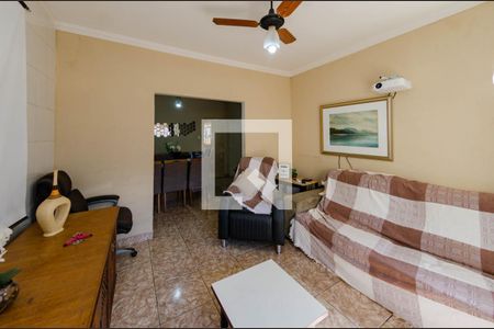 Sala de casa à venda com 3 quartos, 180m² em Estrela Dalva, Belo Horizonte