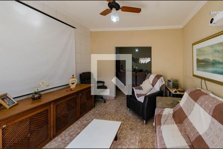 Sala de casa à venda com 3 quartos, 180m² em Estrela Dalva, Belo Horizonte