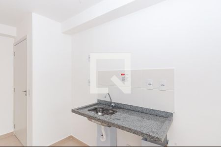 Cozinha de apartamento para alugar com 1 quarto, 31m² em Lapa, São Paulo