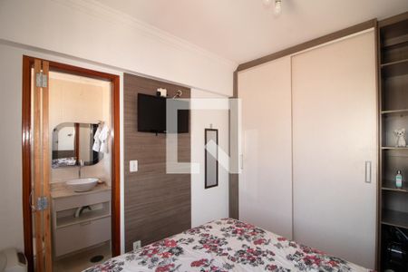 Quarto 1 Suite de apartamento para alugar com 2 quartos, 55m² em Vila Gustavo, São Paulo