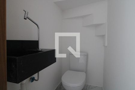 Lavabo de casa à venda com 3 quartos, 108m² em Jardim Sabara, São Paulo