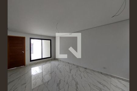 Sala de casa à venda com 3 quartos, 108m² em Jardim Sabara, São Paulo