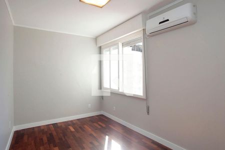 Quarto de apartamento à venda com 1 quarto, 50m² em Centro Histórico, Porto Alegre